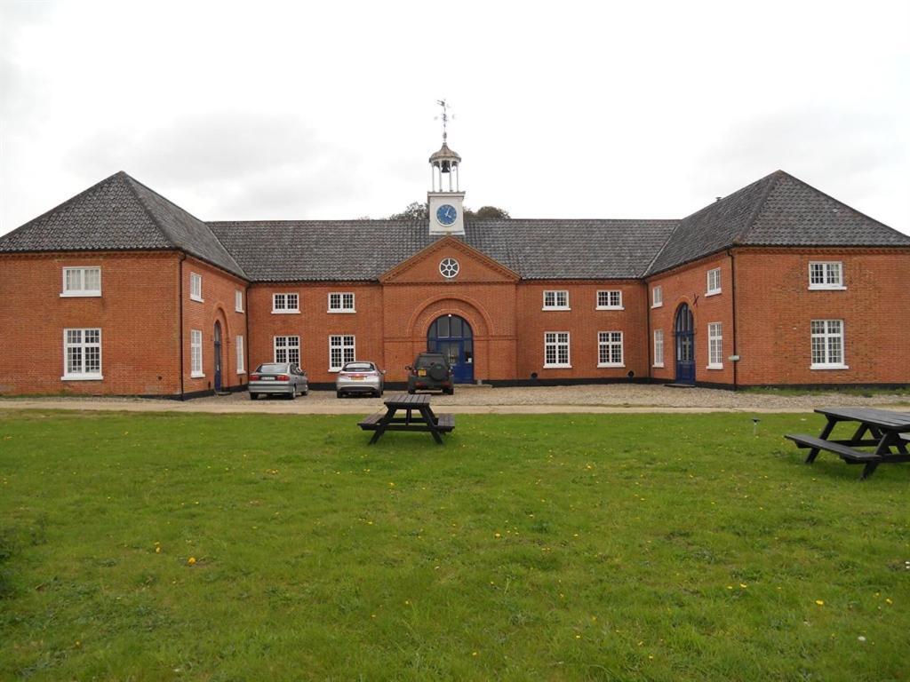 The Stables At Henham Park Bed & Breakfast Southwold Bagian luar foto